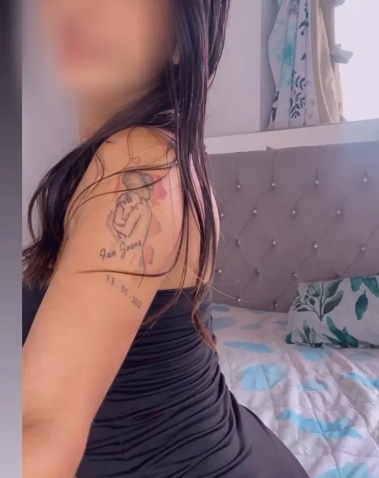 Aurora, 24 anni