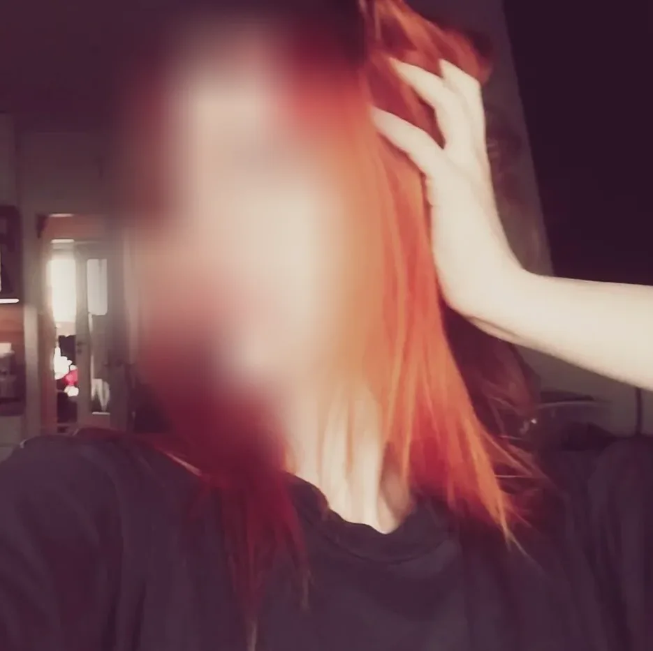 Debora, 19 anni